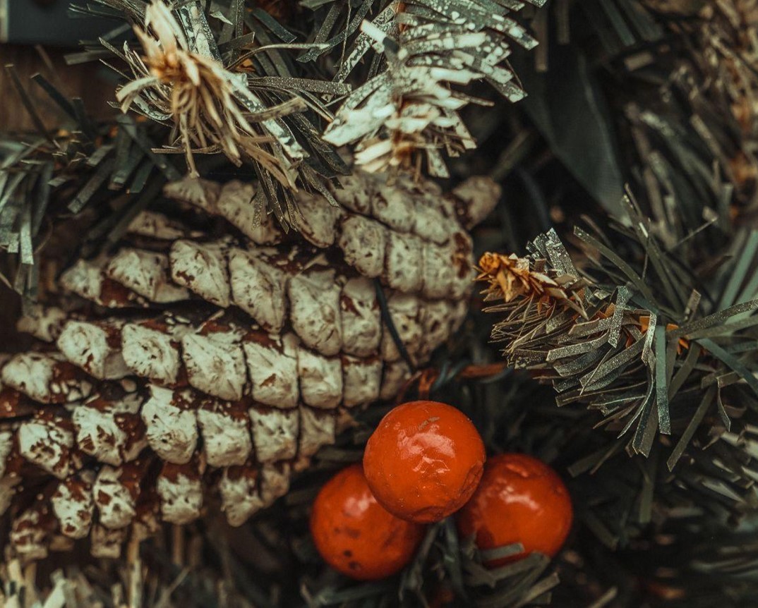 Choosing Artificial Christmas Trees